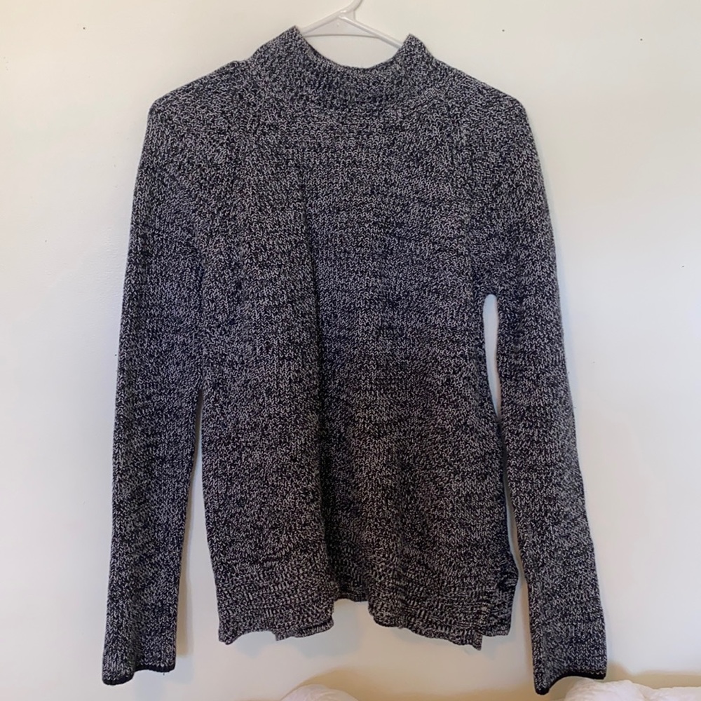Cute and comfy sweater!
